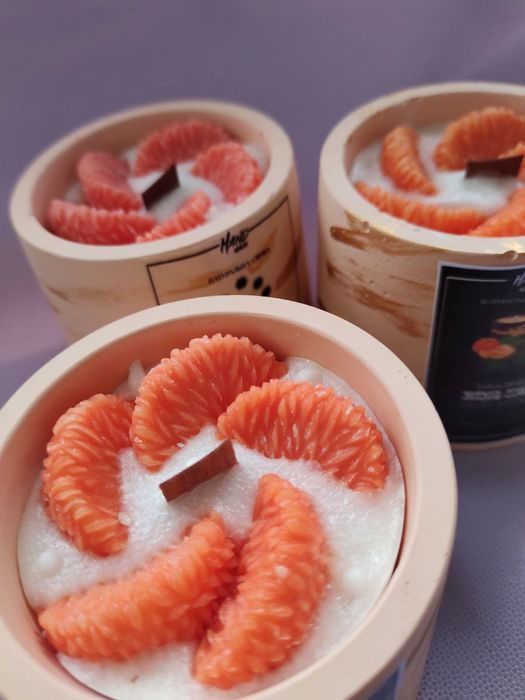 Свічка мандаринка..