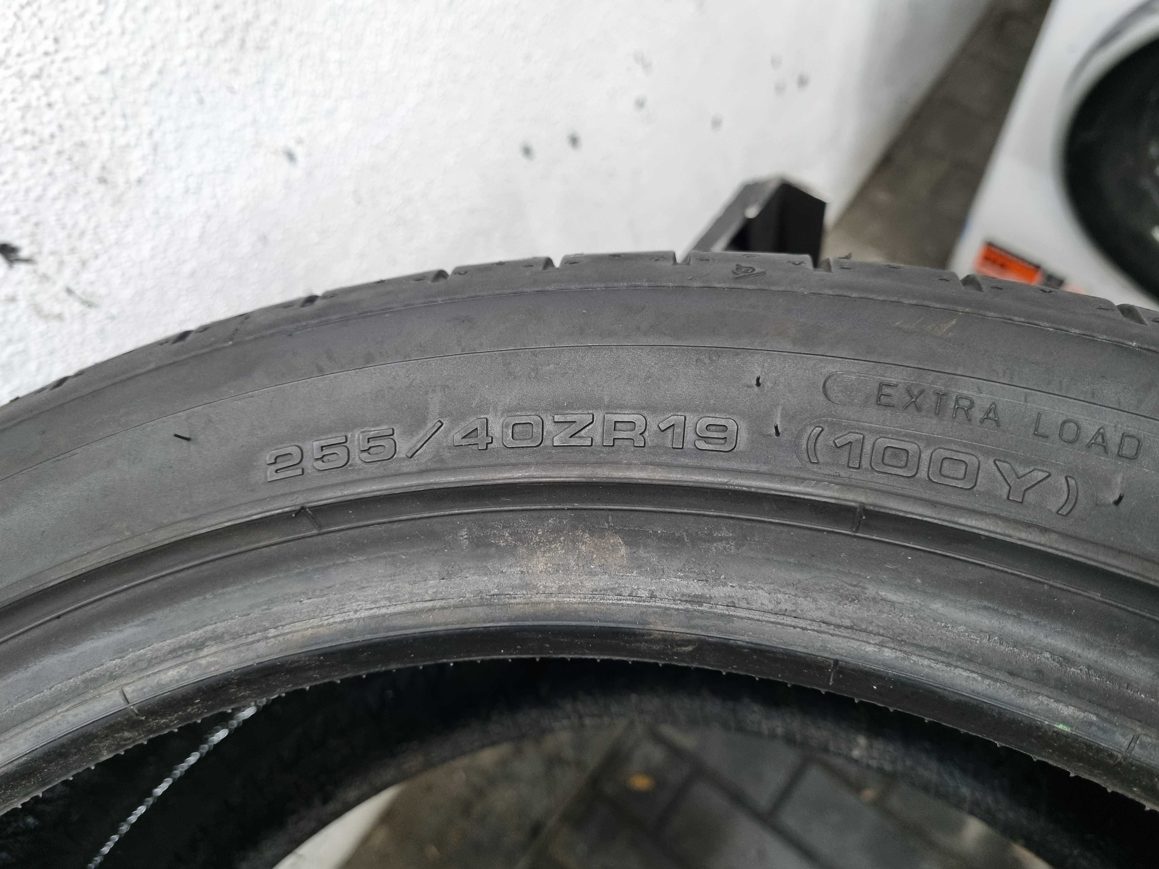 255/40ZR19 100Y Dunlop Sport Maxx D.0222