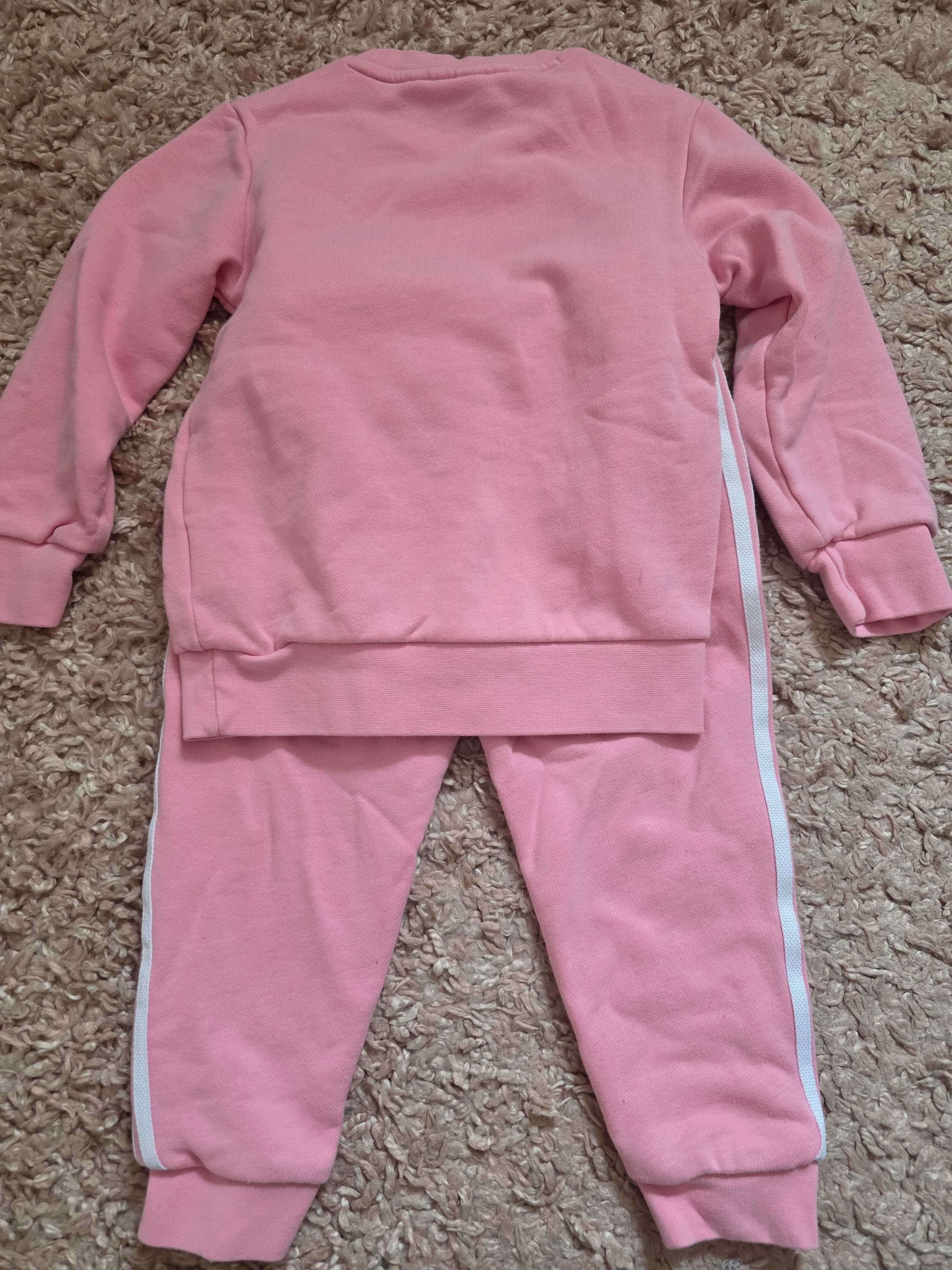 Dres ADIDAS dziewczęcy r. 104/110