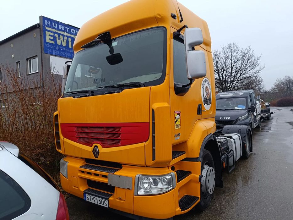 Renault Premium 460 EEV  Renault Premium ciągnik siodłowy Autotransporter