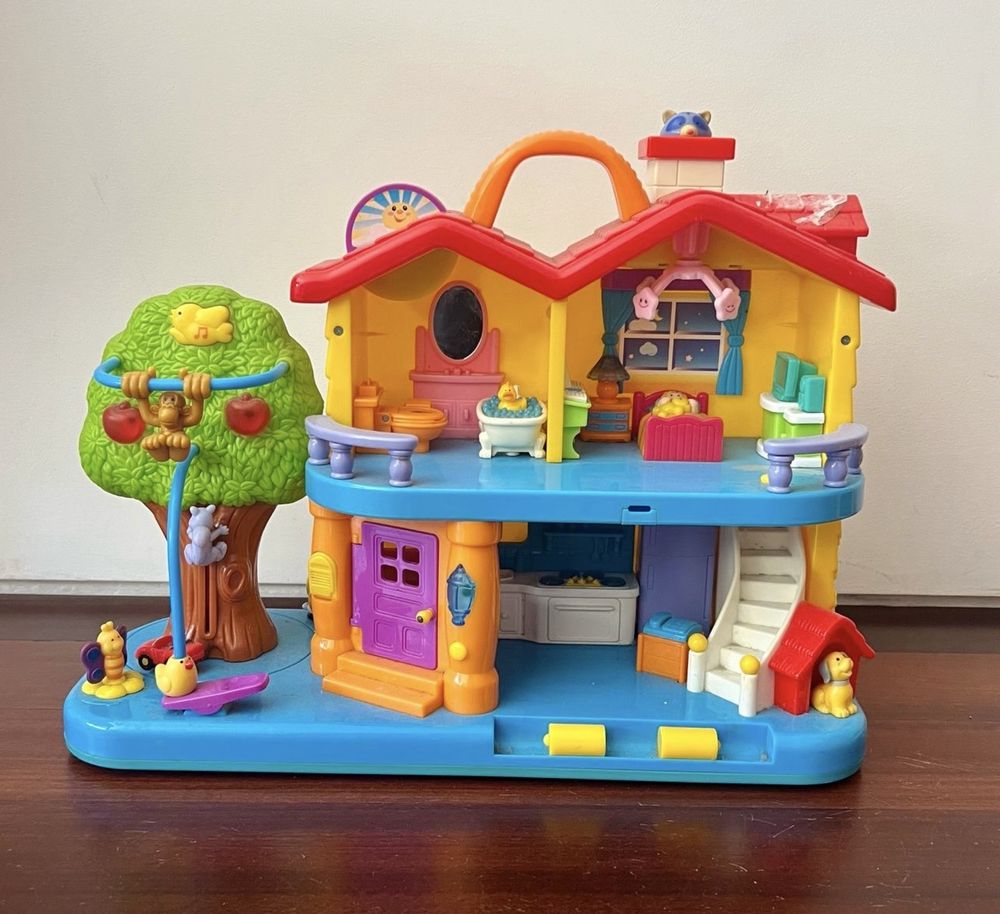 Brinquedo - Casa de brincar com jardim