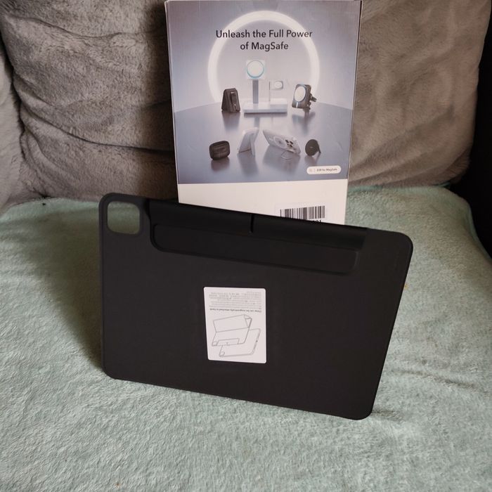 Etui do tableta nowe