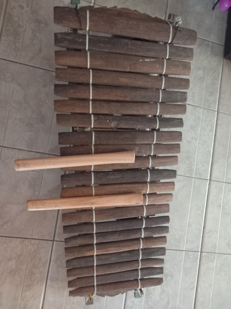 Estromento de música