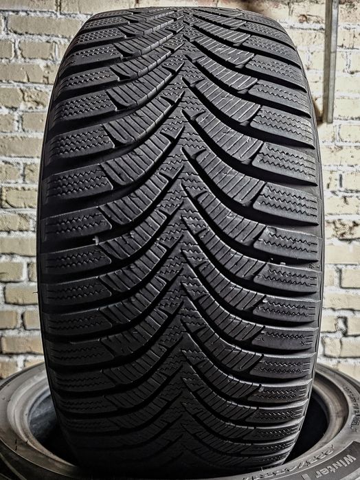 Зимові 225/45r17 Hankook | 2023 | 8/7mm | Korea | Преміум шини/Ідеал