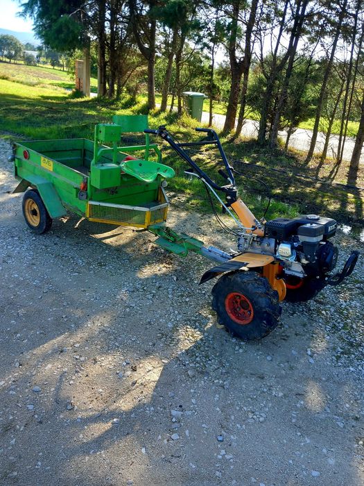 Motoenxada 7cv e atrelado