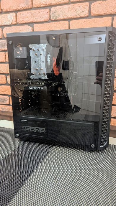 Komputer Gamingowy, idealny do gier i pracy - Intel Core i5 10400f/Rtx