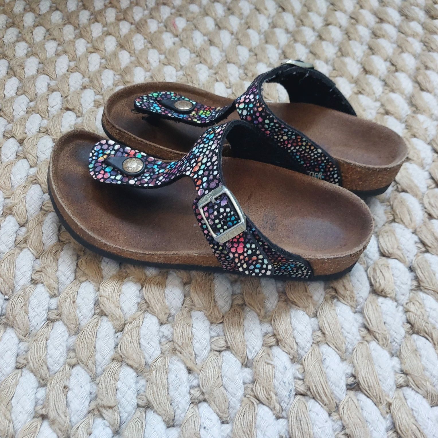 Birkenstock w rozmiarze 32