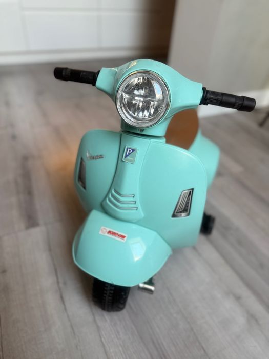 Jeździk Skuter vespa dla dziecka