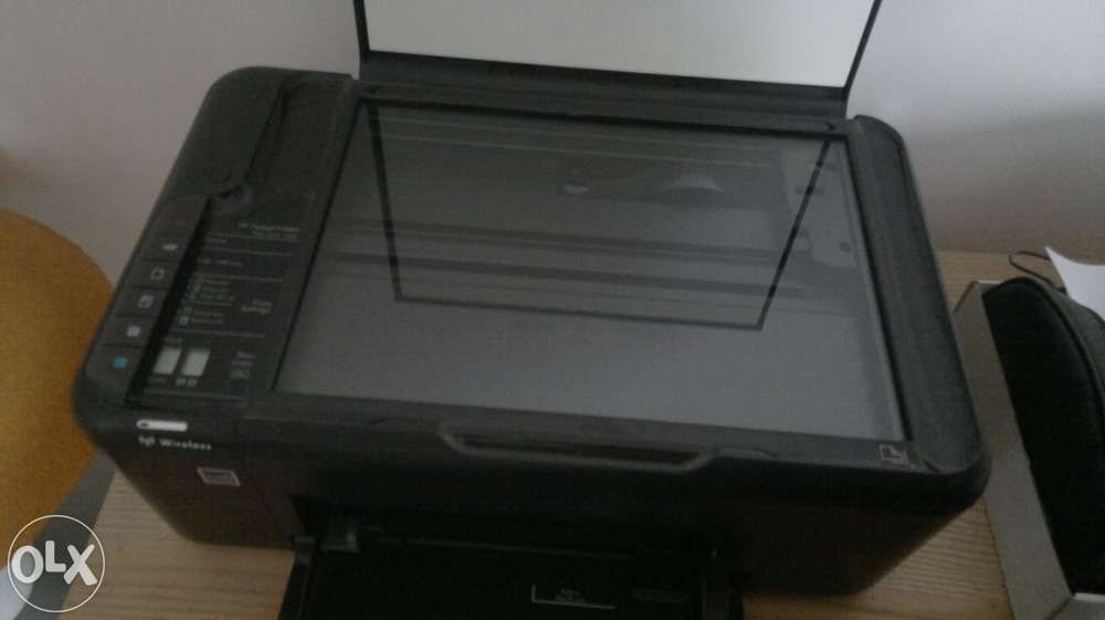 Urządzenie wielofunkcyjne HP Deskjet F 4580 (drukarka, scanner, WiFi)