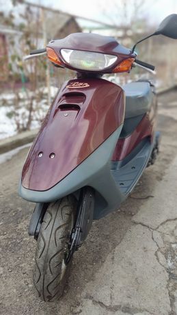 Скутер Honda tact 30
