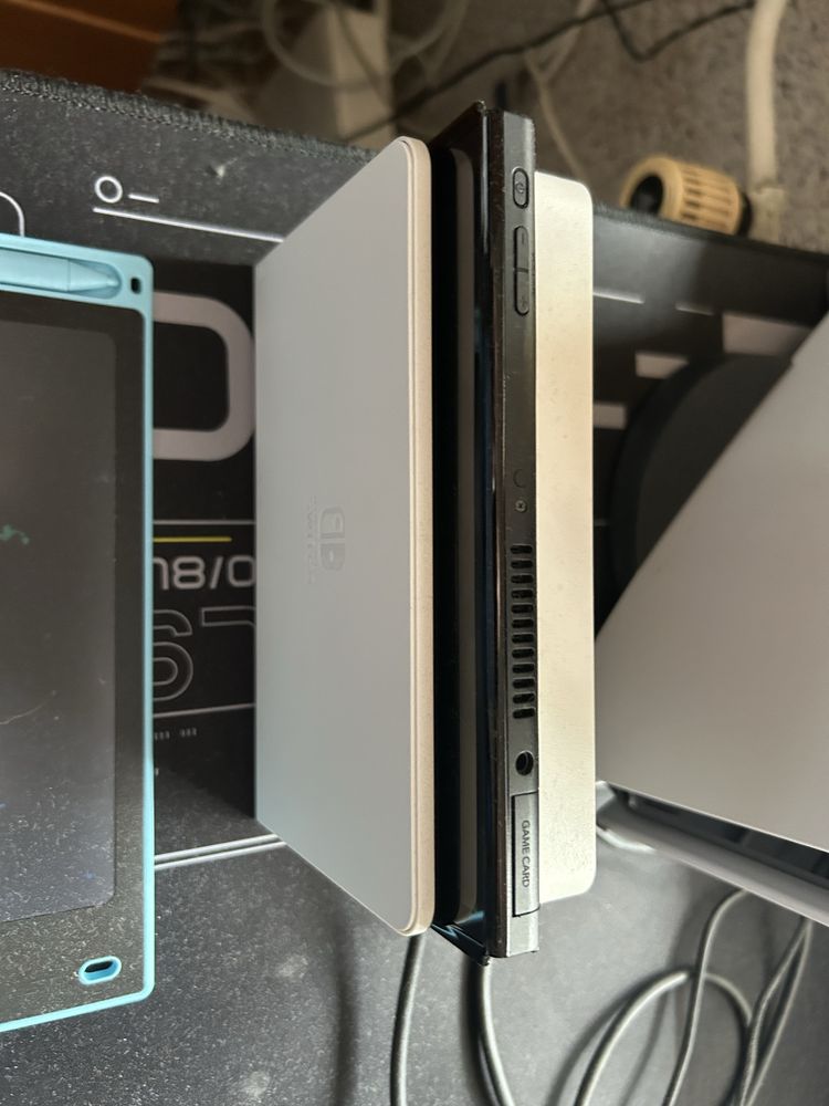 Nintedo switch oled jak nowe