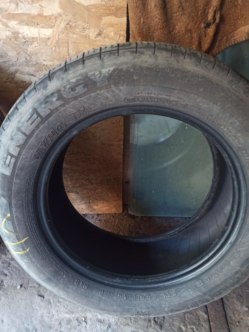 Скаты 4 шины Michelin летние 215/60R16 комплект