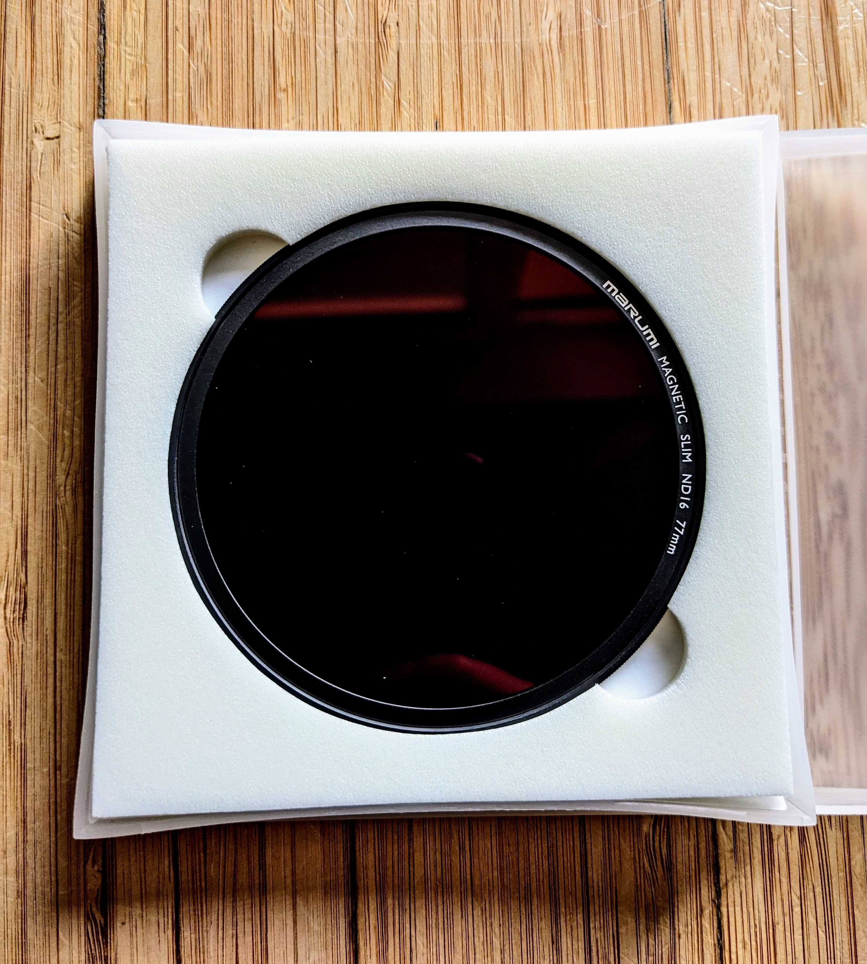 Marumi Magnetic Slim 77mm: Filtr ND16 + Adapter + Dekielek