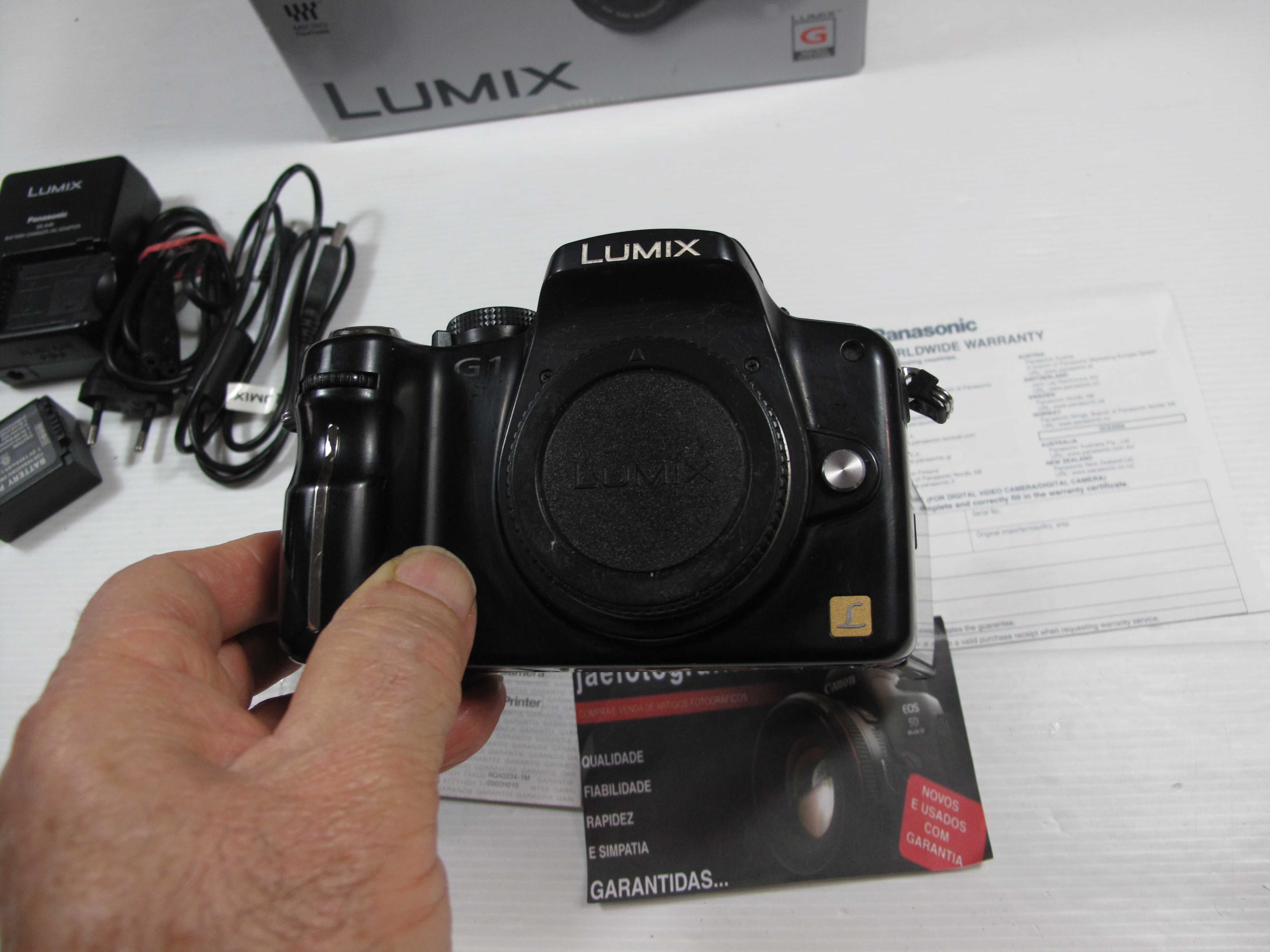 Panasonic Lumix G1  na caixa-Ver descrição