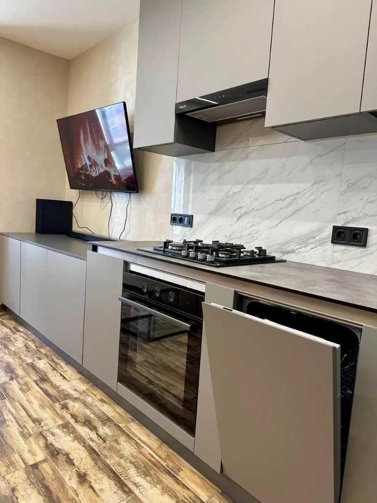 Продам трехкомнатную квартиру, ЖК Днепровская Брама 2