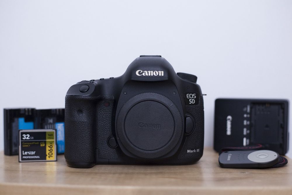 Aparat Canon 5d Mark III, lustrzanka pełna klatka