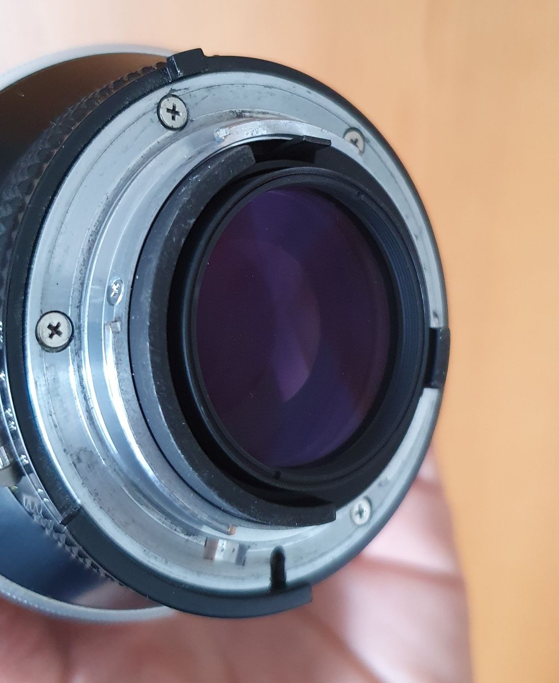 Nikon Nikkor Ai-S 180mm f/2.8 ED