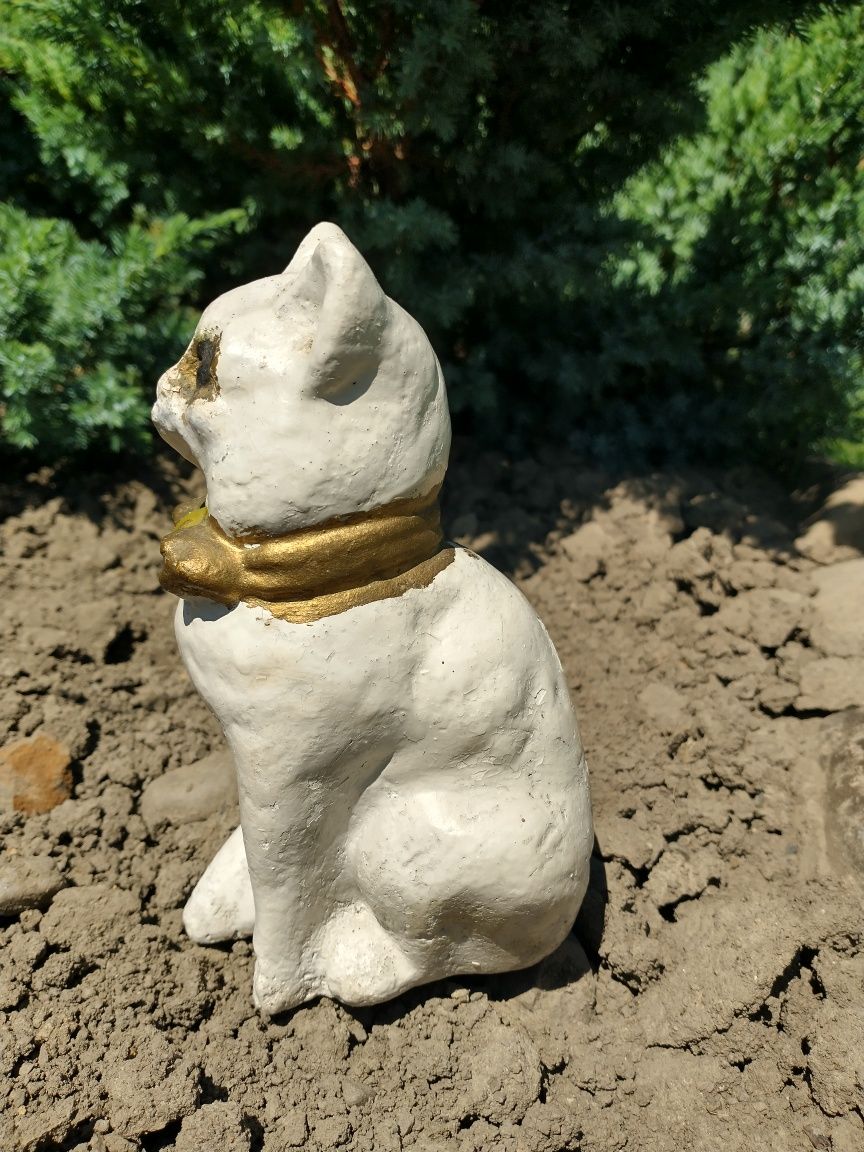 Статуетка кота, гіпсова, давня