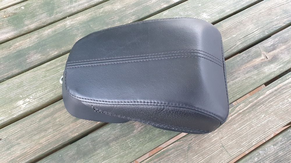 Siedzenie pasażera Harley Davidson FLSTN Softail Deluxe