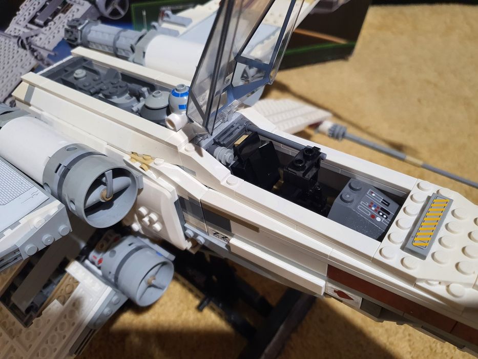 Lego Star Wars 10240 X-Wing Starfighter Red Five komplett!