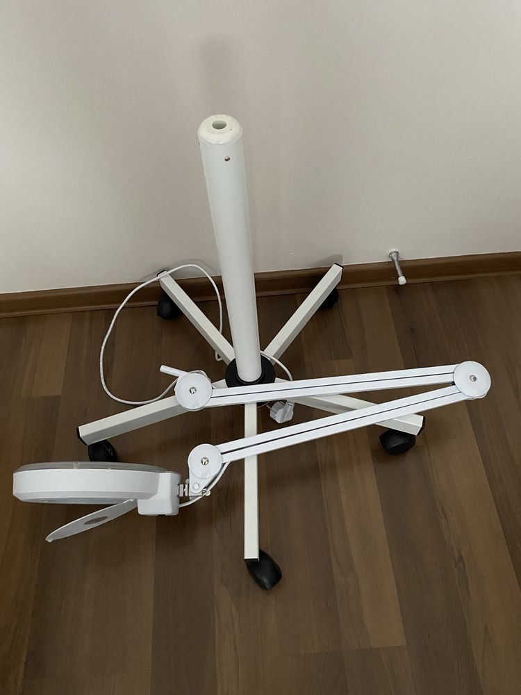 Lampa kosmetyczna lupa led Gabbiano S5 + statyw