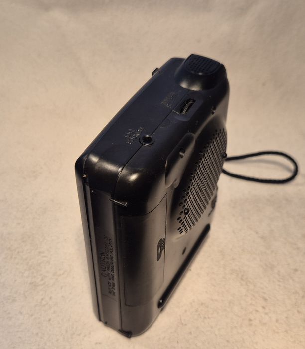 Walkman dyktafon Panasonic RQ-L309 na kasety - funkcja nagrywania