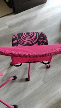 Krzesła IKEA obrotowe różowe