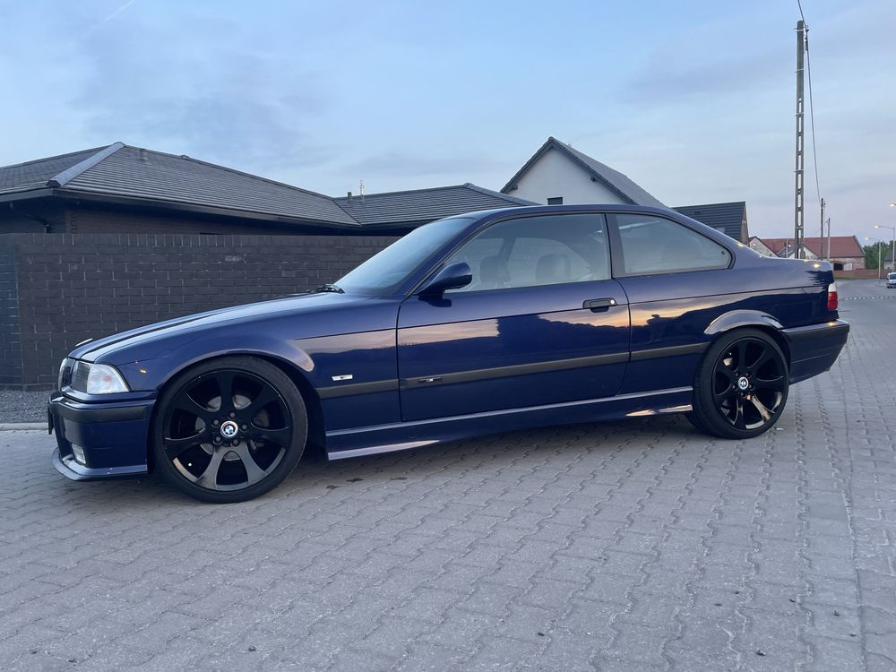 Bmw e36 1.8IS coupe