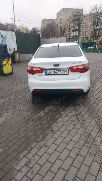 Кіа ріо 2013р від власника