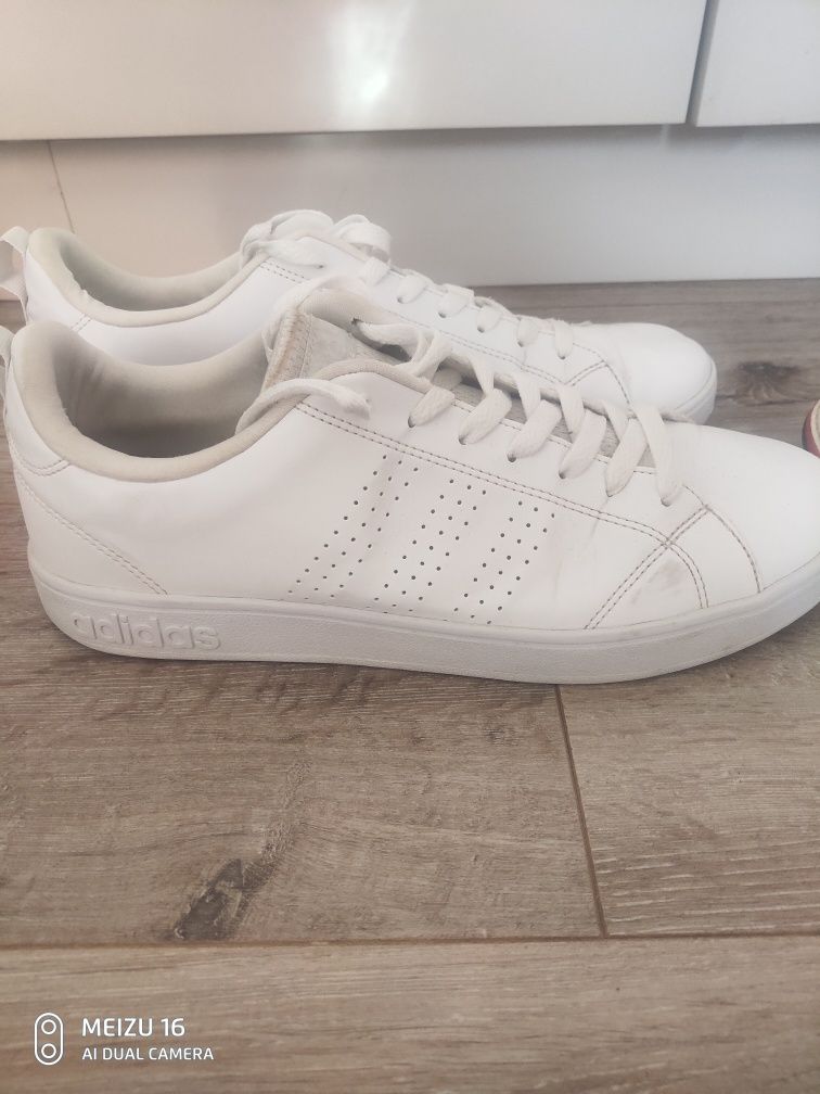 Продам мужские кроссовки ADIDAS 42р.