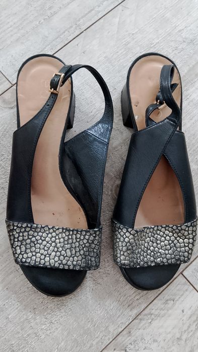 Śliczne sandały damskie