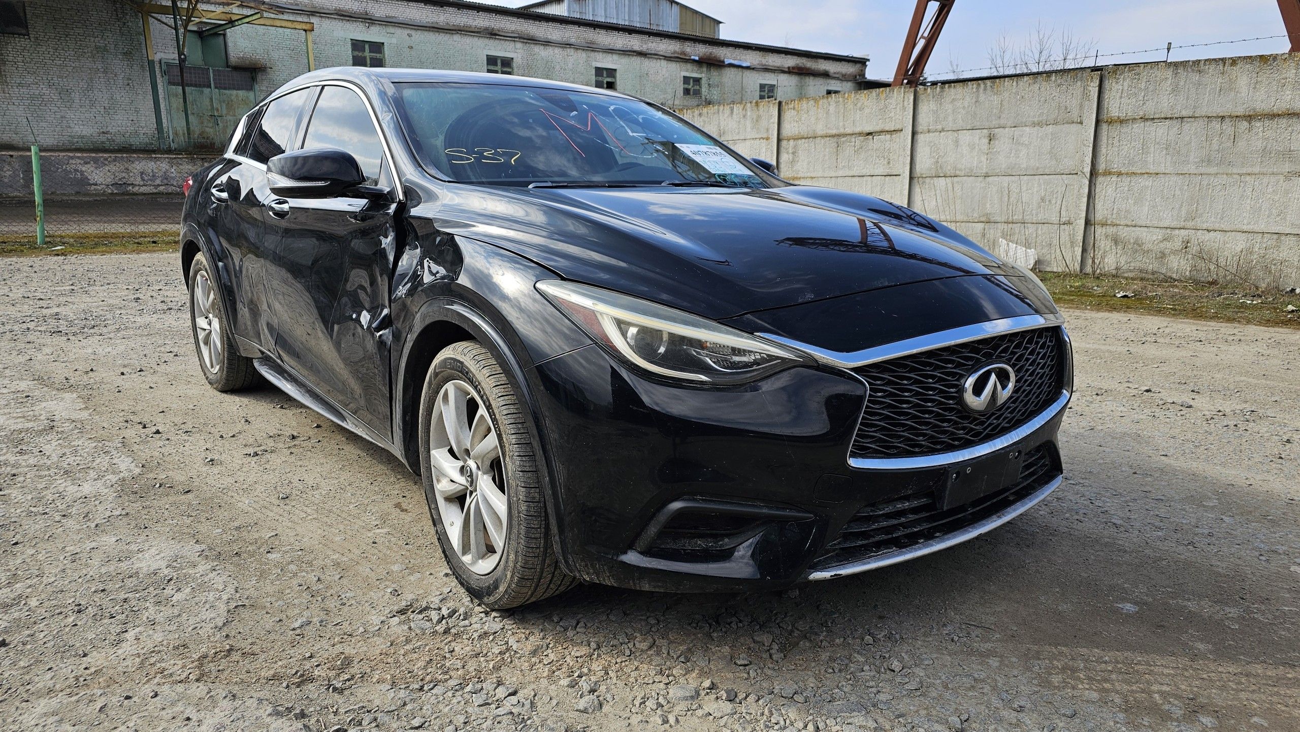 Розбірка разборка запчастини Infiniti QX30 QX 30 КюІкс30 FWD/AWD