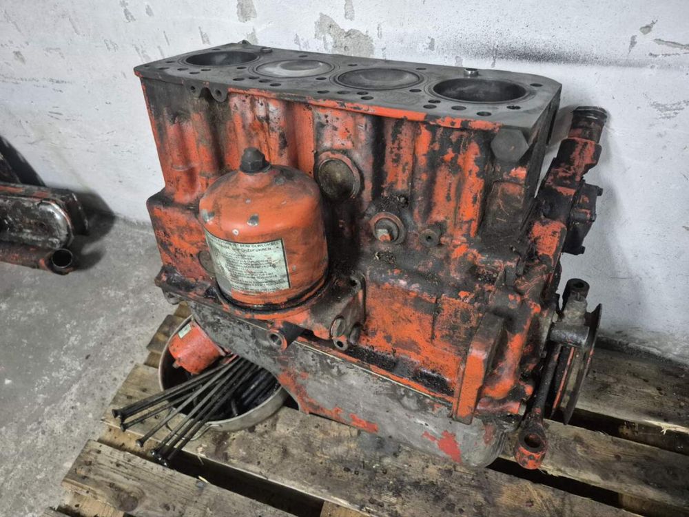 Silnik od MTZ 82