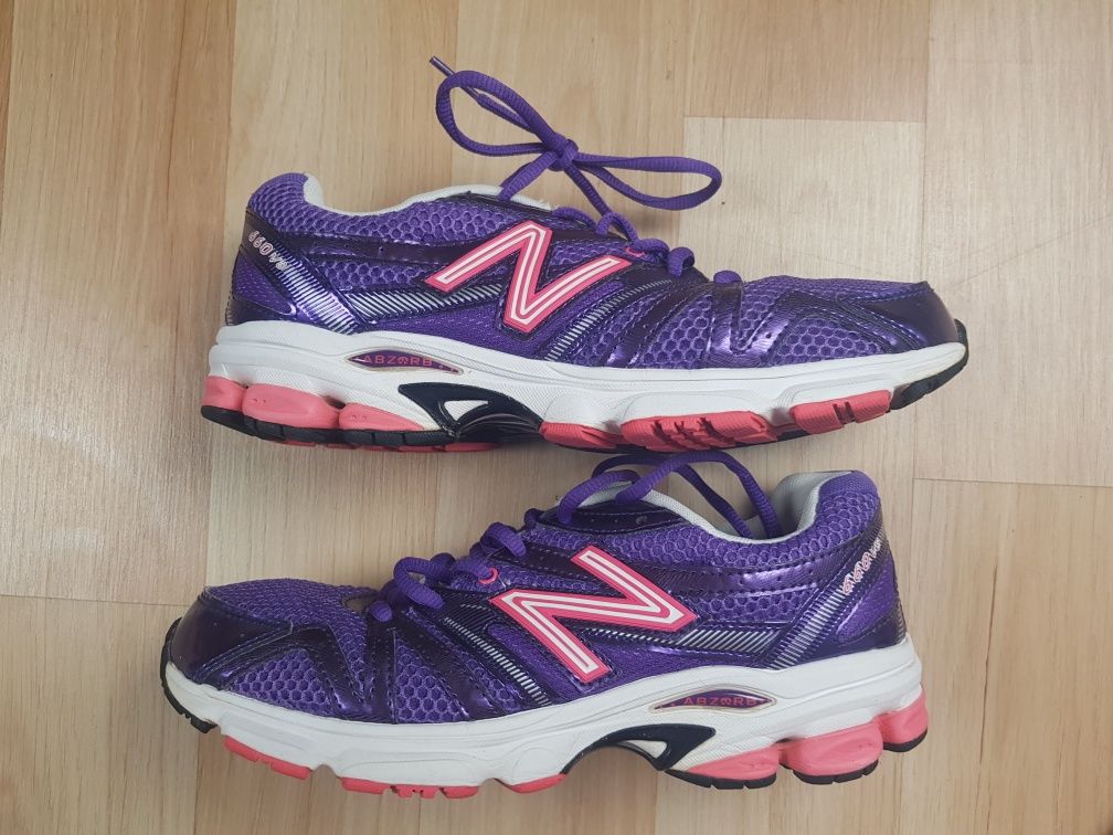 Buty do biegania New Balance W660PP3 660 v3 roz. 39