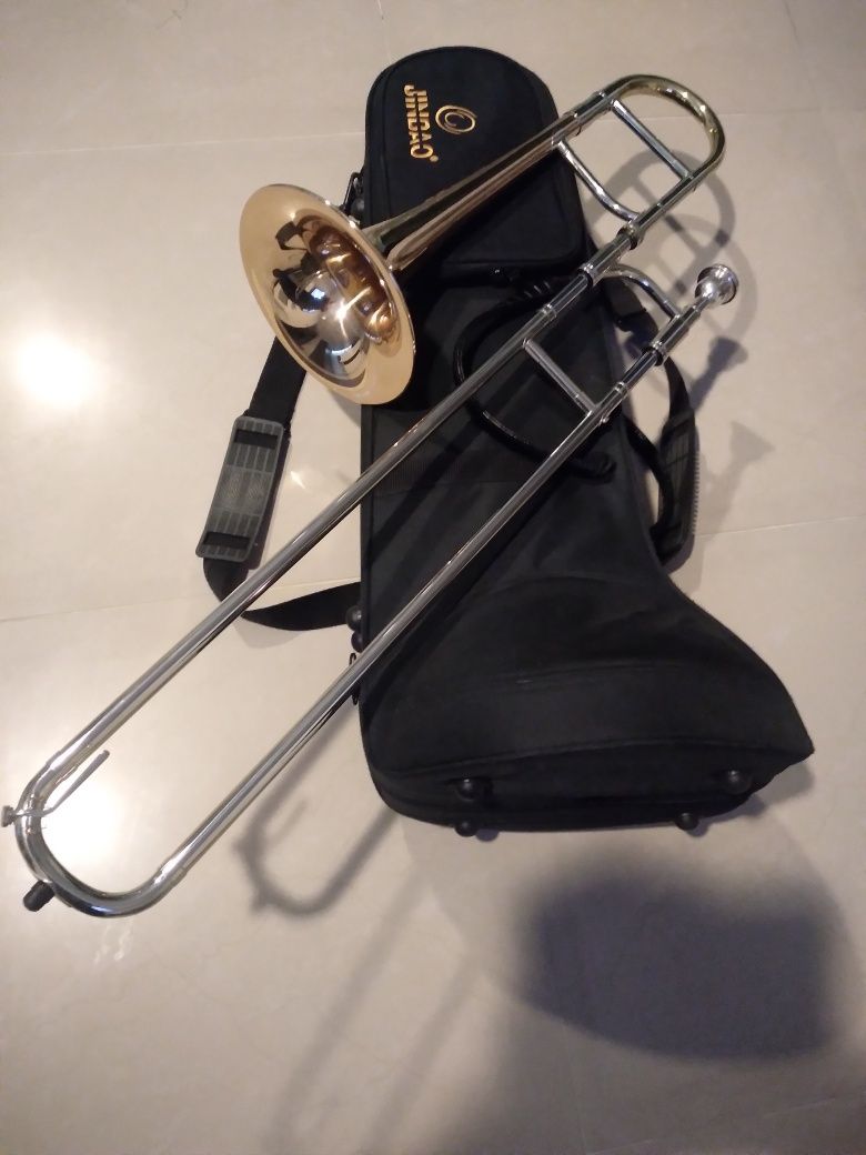 Puzon,instrument dęty