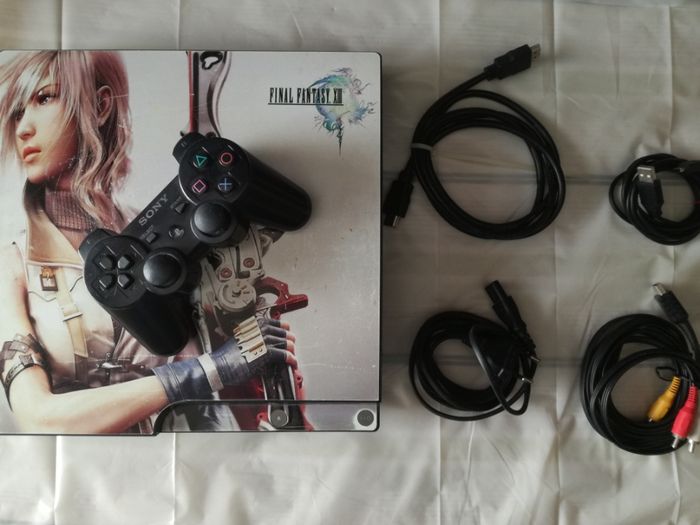 PS3 Final Fantasy XIII Edition 120 Gb + jogo