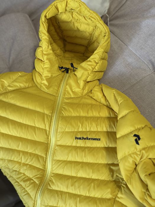 Куртка пуховик Peak Perfomance