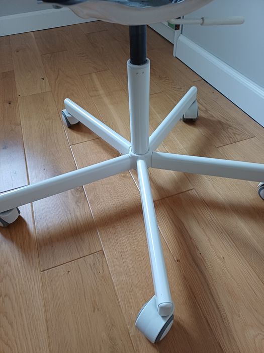 Krzesło biurowe obrotowe Ikea Skalberg jak nowe