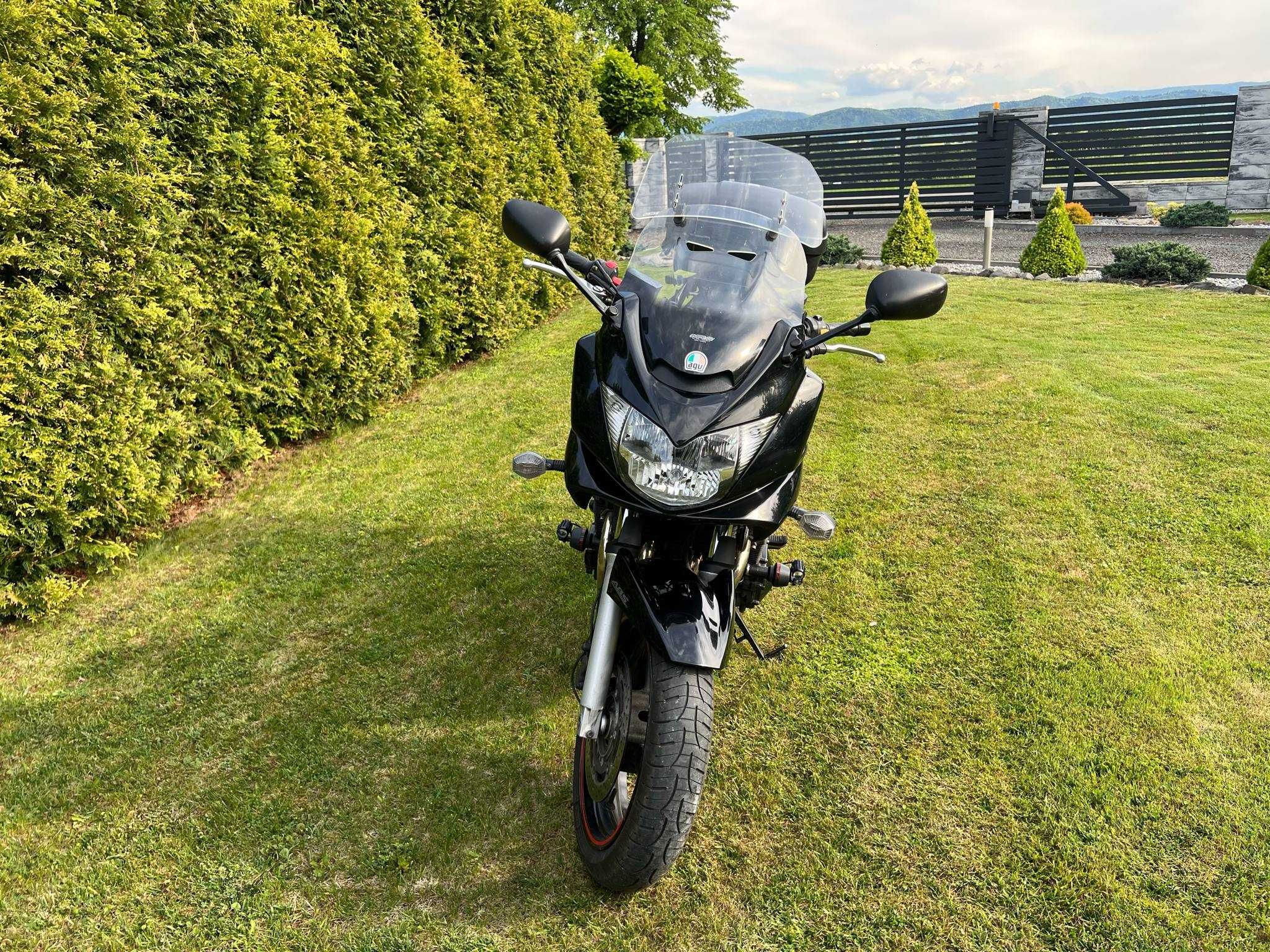 motocykl Suzuki Bandit z ABS