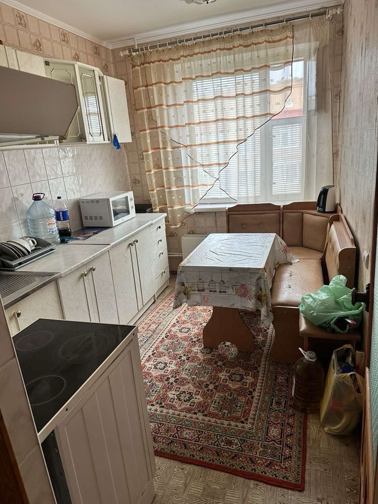 Продам 3-х комнатную  квартиру