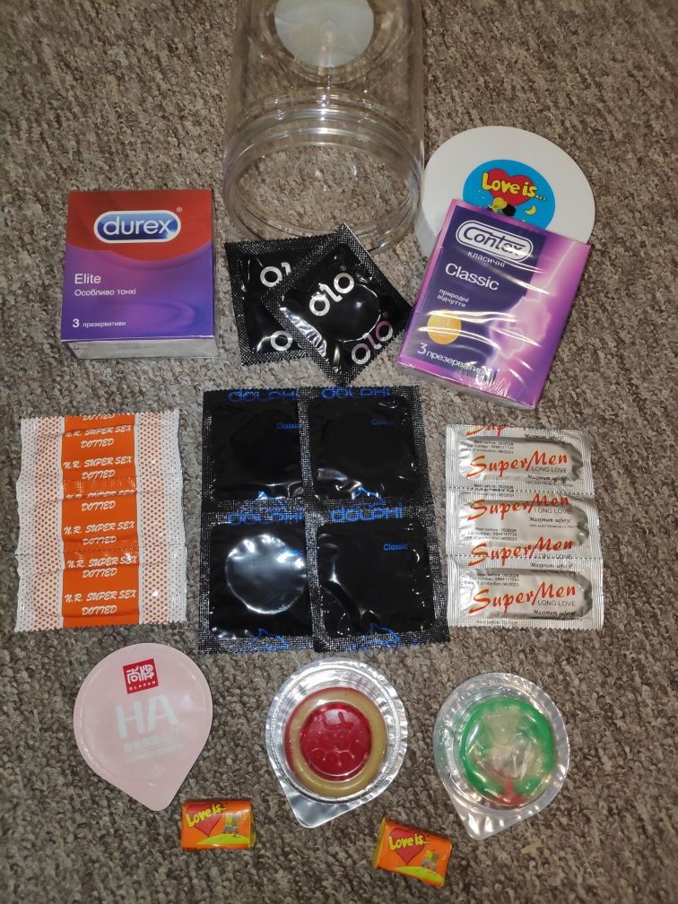 Набор презервативов подарочный 21 шт в банке Love is..Contex Durex Olo