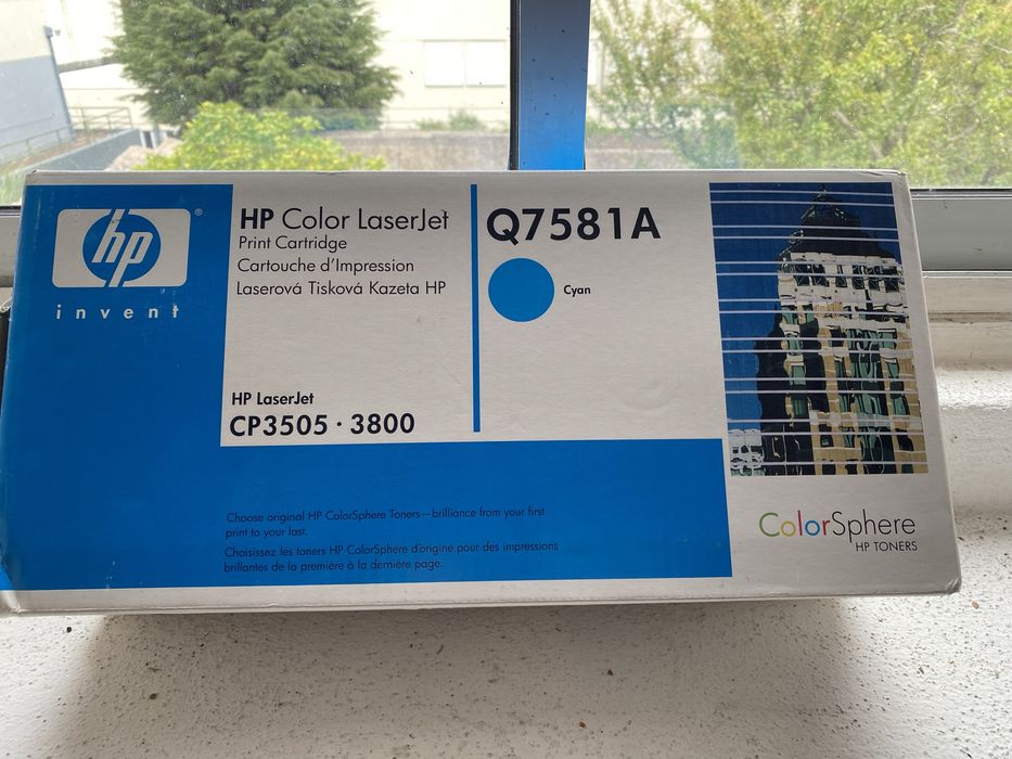 Toner novo original HP Q7581A, Q7582A e Q7583A na caixa