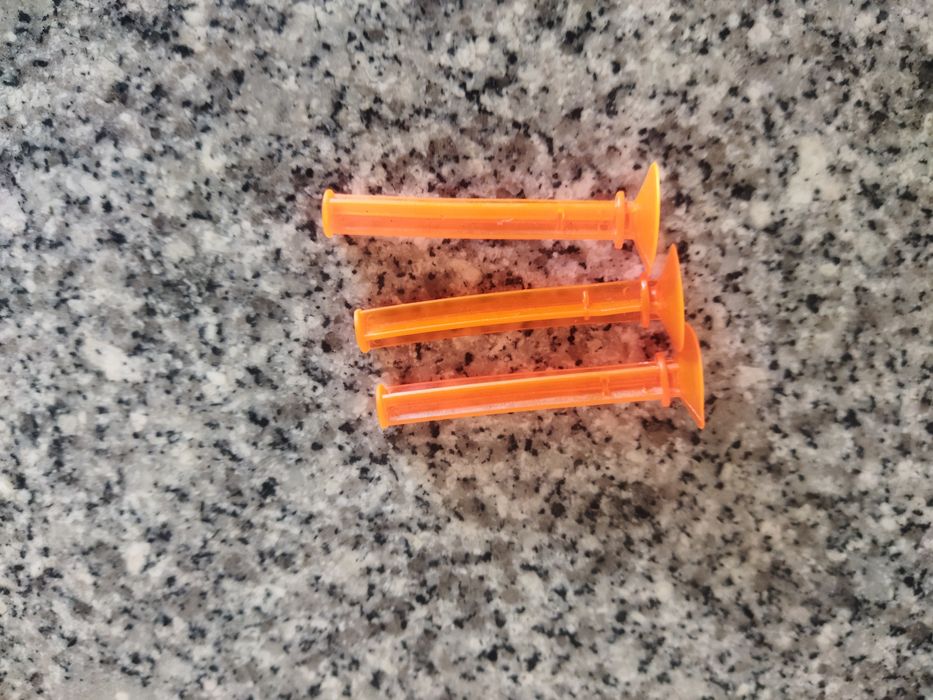 Arma pequena de brinquedo