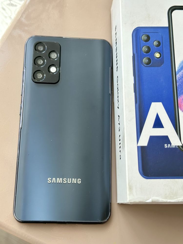 Смартфон Samsung Galaxy A73