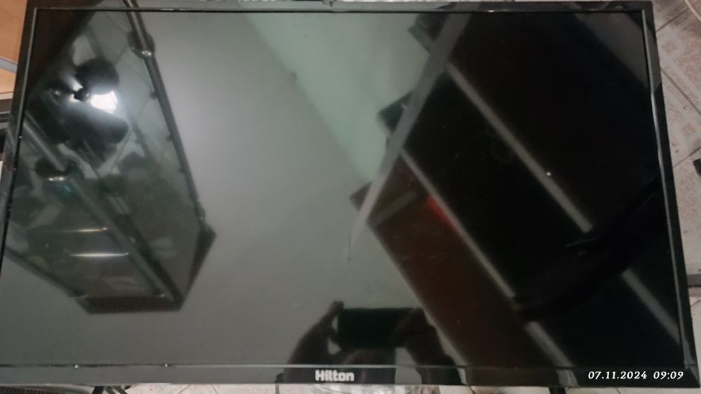 Телевізор 32дюйма hilton 32TH4