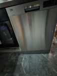 Zmywarka Beko DFN28432X