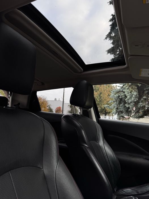 Продам авто Nissan Juke 2012