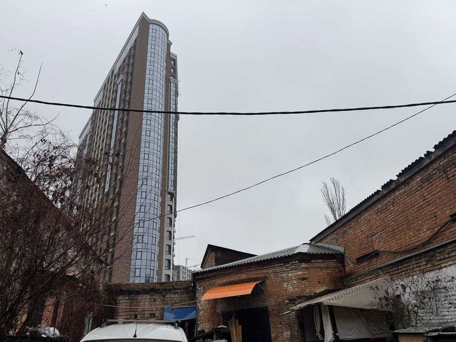 Оренда приміщення 13 м² на ПОДОЛІ — під склад або архів, БЕЗ КОМІСІЇ