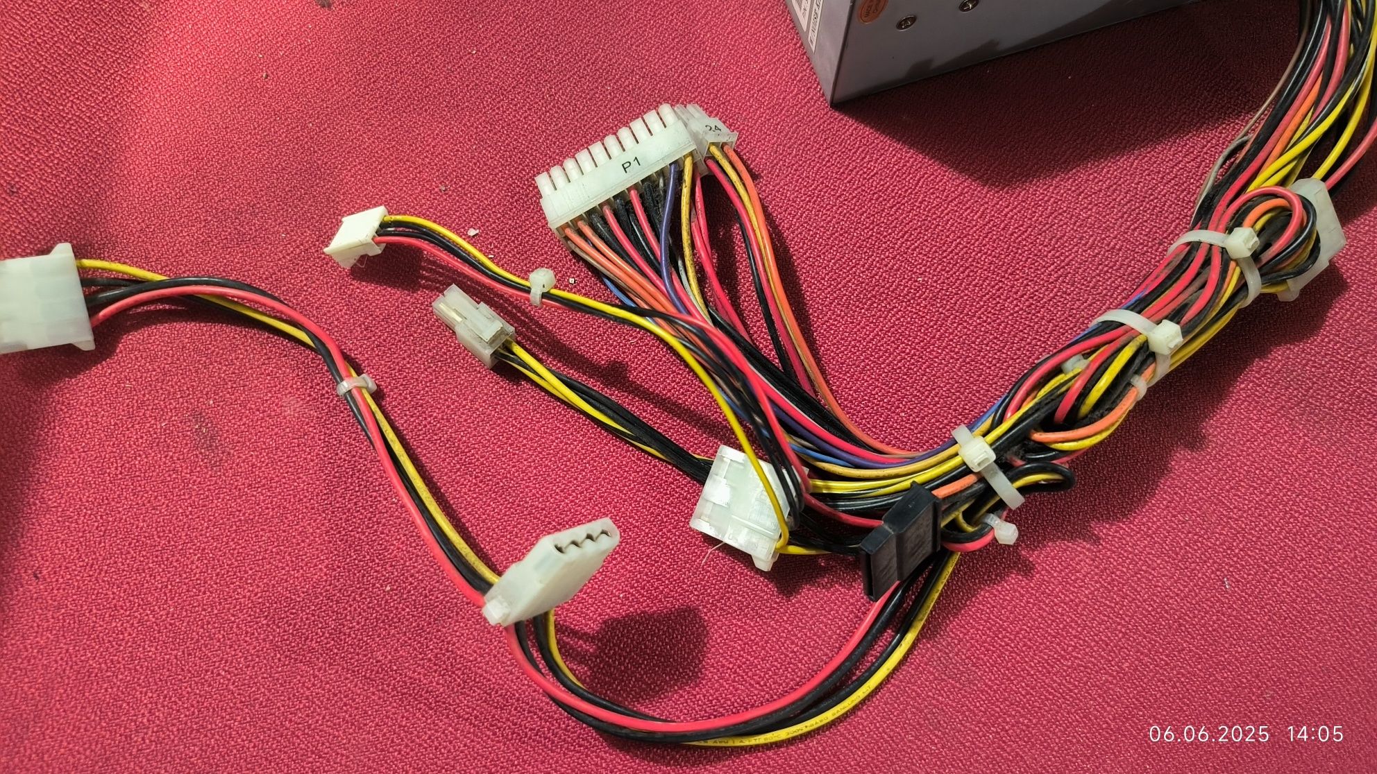 Блоки живлення FSP ATX-350PNF Peak 400W