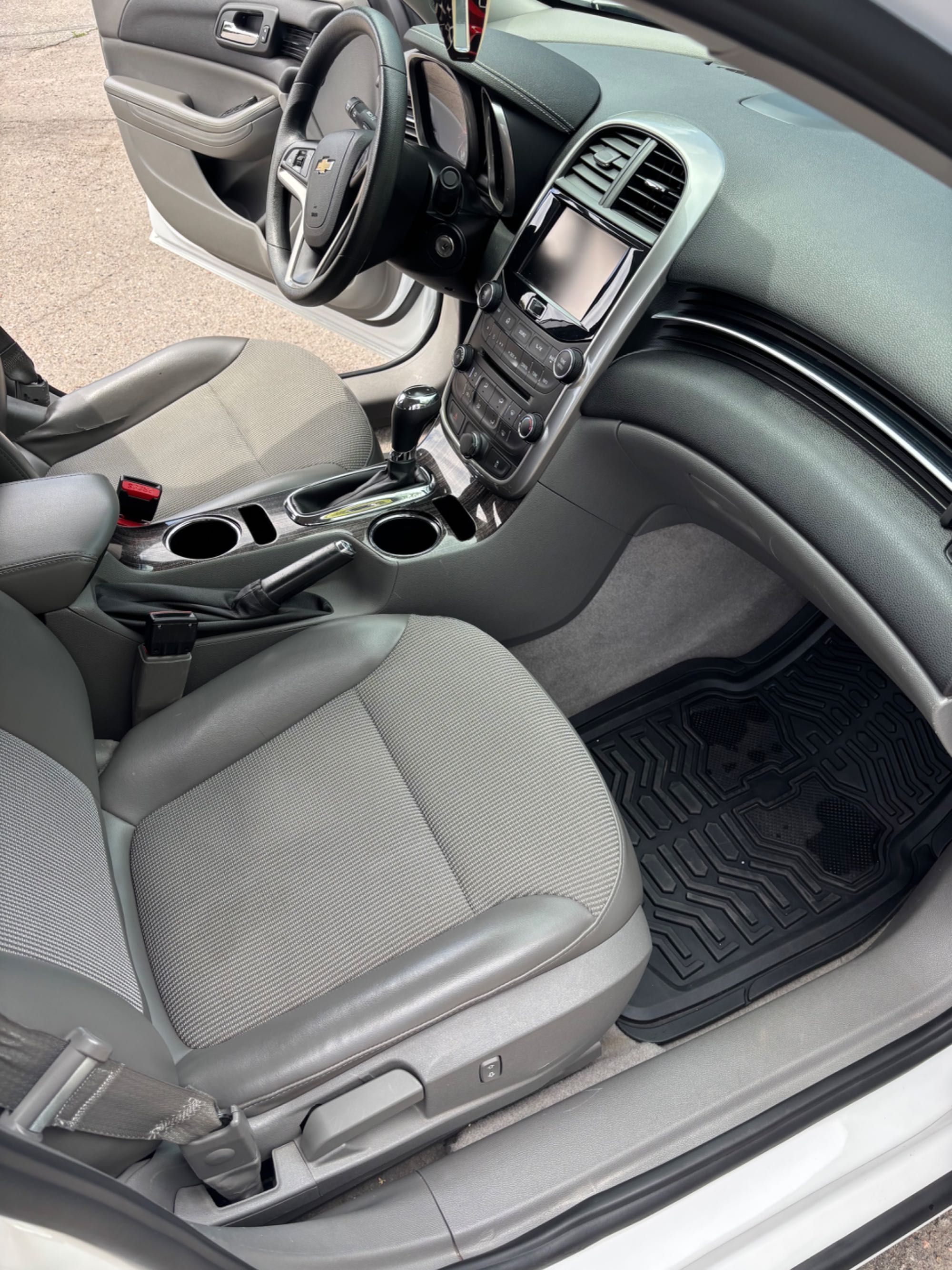 Продам авто Chevrolet Malibu 2015